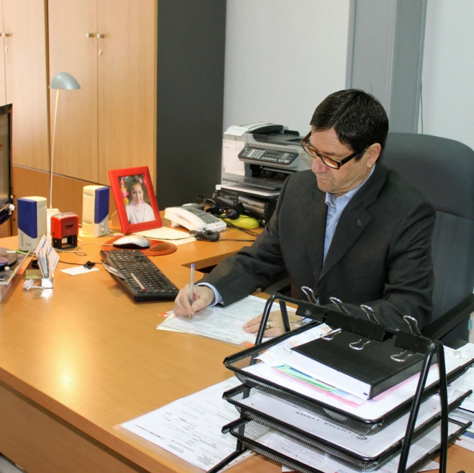 Arturo Aparicio Martín Corredor de Seguros